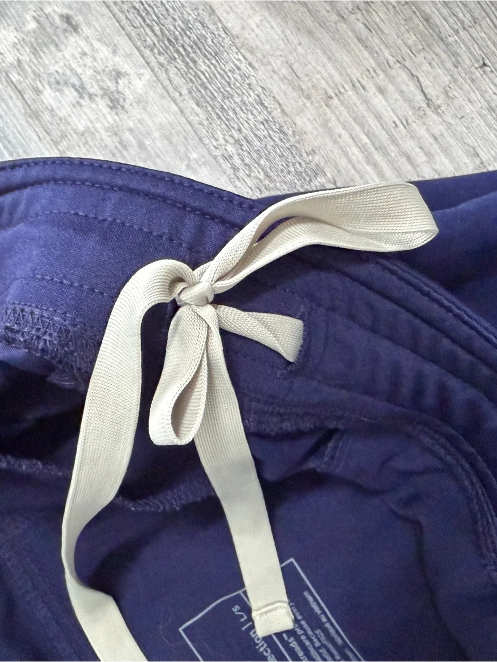 FIGS Men’s Axim Straight-Leg Navy Scrub Pants Sz L